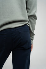 Cargue la imagen en el visor de la galería, The BCI Cotton 5 Pocket Pant
